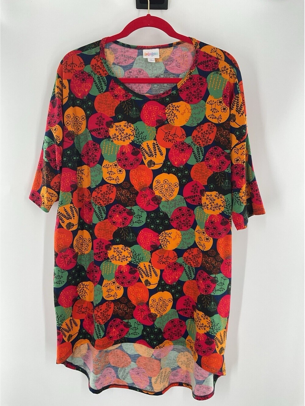 Lularoe Women’s Size Large High Low Shirt Short Sleeve Colorful 109
